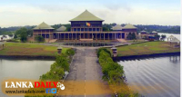 මන්ත්‍රීවරුන් නිල නිවාස වලට පෝලිමේ