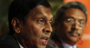 අජිත් නිවාඩ් කබ්රාල්ගේ නිවසේ මඩ පත්තරය !