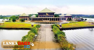 පාස්කු විවාදය තව සුළු මොහොතකින් පාර්ලිමේන්තුවේදී