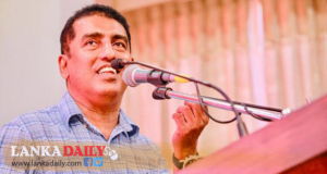 සජිත්, අනුර කියනවා වගේ රට බංකොලොත් වෙන්න ඉඩ තියන්නේ නැහැ. - ජොන්ස්ටන්