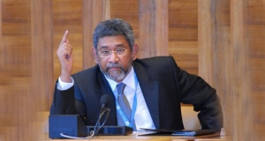 'ගෝලීය දෙමළ සන්සදය මහින්දට කඩේ යනවා'