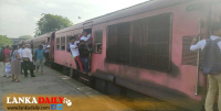 මගීන් මහ මඟට දමමින් දුම්රිය ස්ථානාධිපතිවරුත් වැඩ නවත්වයි