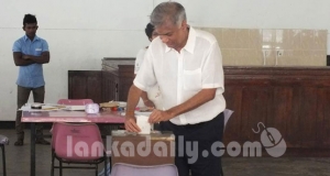 විපක්ෂ නායකවරයා වෙනසක් සඳහා මුල පිරූ අයුරු