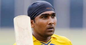 දේශපාලනයට එන්නේ නෑ -මහේල