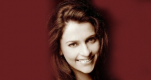 නිරුපන ශිල්පී ආර්චනා සිය දිවි නසා ගනී.