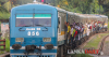 නැවත ගමන් අරඹන දුම්රියන්   