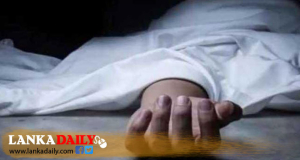 පොහොට්ටුවේ හිටපු කෑගල්ල ප්‍රාදේශීය සභා මන්ත්‍රී නිවසේ ඇඳ මතදීම ඝාතනය කරයි
