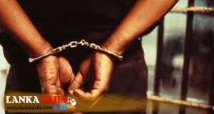 බෙලිඅත්ත පංච පුද්ගල ඝාතනයේ ප්‍රධාන වෙඩික්කරුගේ බිරිඳ සහ පියා පොලිස් අත්අඩංගුවට
