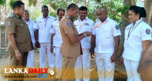 ජය ශ්‍රී මහා බෝධිය අභියසදී පොලිස් නිල ඇදුමත් වෙනස් වේ