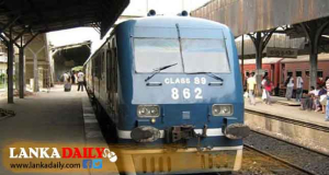 දුම්රියේ ගමන් ගන්නා පාසැල් දරුවන්ට සහනයක්