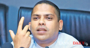 හරීන්ගේ හරි සයිස් එක මොකක්ද ?