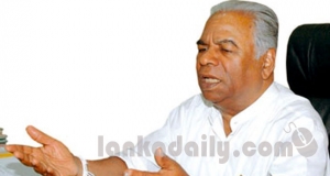 සන්ධාන ලැයිස්‌තුවට දූෂිතයින් ඇතුළත් කළේ ඇයිදැයි සුසිල් හෙළි කළයුතුයි - අතාවුද සෙනෙවිරත්න
