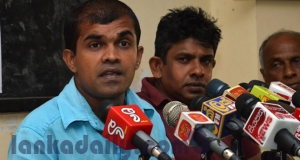 බොදුබලේ රෙදි ගැලවේ. මත් පැන් ව්‍යාපාරයකිනුත් සල්ලි අරන්(video)