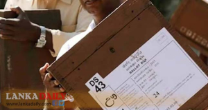 ඡන්ද පෙට්ටි මාරු වෙයිද ?