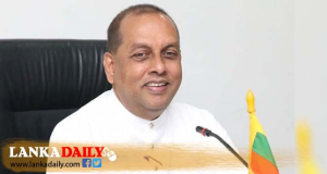 ගංවතුරට හානි වූ කුඹුරු අක්කර 11,757ක් ! කඩිනමින් වන්දි ලබා දෙන්නට ඇමතිගෙන් උපදෙස් !
