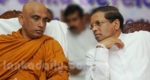 අලුත් ව්‍යවස්ථාවක් ඉල්ලුවේ කවුද? දෙවියෝද ?