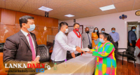 නාමල්ගේ මැදිහත් වීමෙන් තවත් අසරණ වූ ශ්‍රමිකයින් පිරිසක් දිවයිනට