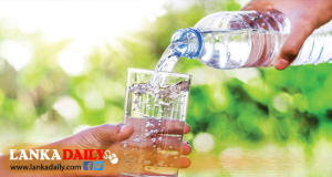 පාක්ෂිකයන්ට දිය හැක්කේ වතුර විතරයි