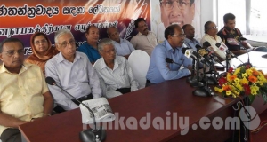 ප්‍රජාතන්ත්‍රවාදය උදෙසා ලේඛකයෝ සහය මෛත්‍රීට (videos)
