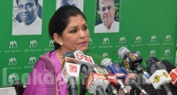 විමලුයි දිනේෂුයි මහින්දව කඩේ යවනවා