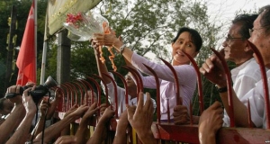 සුකීගේ ගේට්ටුව වෙන්දේසියේ