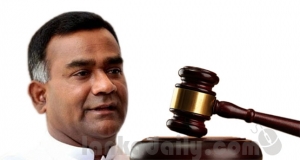තිස්සට පාර්ලිමේන්තු එන්න අවසර
