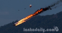 ඉන්දුනීසියා ගුවන් යානා දෙකක් එකිනෙක ගැටෙයි