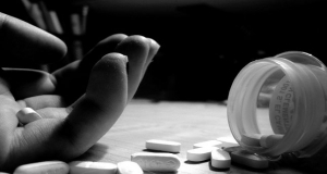 වැඩිපුරම සියදිවි නසා ගන්නේ තරුණයන්
