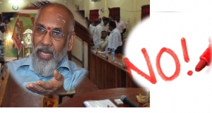 යාපනය නගරාධිපතිනියගෙන් විග්නේෂ්වරන්ට චෝදනාවක්