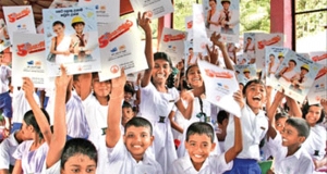 නාමල්, ලීක් කළේ පහ ශිෂ්‍යත්වයේ ප්‍රශ්න ද ?