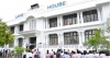 ජාත්‍යන්තරයට උත්තර දෙන්න ඉන්දියානු සමාගමකට කොන්ත්‍රාත් දීලා. ලේක්හවුස් සල්ලිත් අදියි.