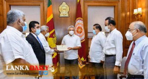 පාස්කු අනුකමිටුවේ අවසන් වාර්තාව චමල් වෙතින් ජනපති අතට !