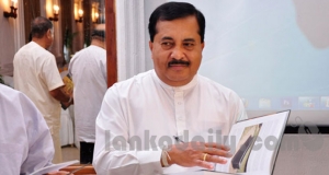 එජාපයේ 7ක් විපක්ෂයට එනවා - ටී. බී. ඒකනායක