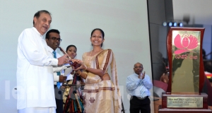 'නෙළුම් යාය' බ්ලොග් සම්මාන උළෙල