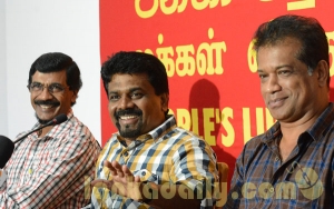 එන්නේ හවුලක්. අවුලක් උනොත් වෙන මගුලක්