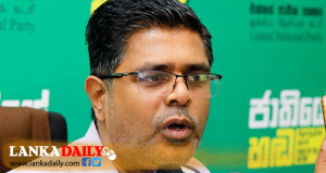 පාර්ලිමේන්තු මන්ත්‍රීවරයෙකු ලෙස මුජිබුර් රහුමාන්  දිවුරුම් දෙයි