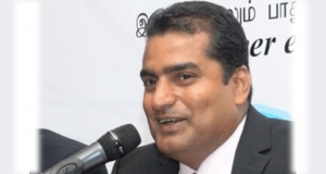 ෆොන්සේකාගේ ලේකම්ගේ වරෙන්තුව ආපසු කැඳවයි.