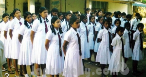 ජාතික පාසල්වල පාසල් කාලය පෙ ව 7-30 සිට ප ව 1-30