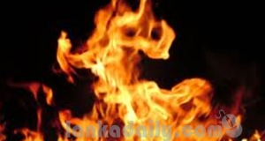 පැරැණි කච්චේරි ගොඩනැඟිල්ල ගිනි ගත්තාද? ගිනි තිබ්බාද?