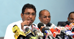 මාධ්‍යවේදීන්ට අඩම්තේට්ටම් කළ යුගය අවසන්- හර්ෂ (video)