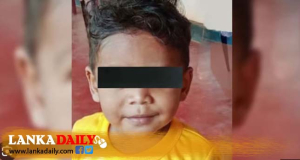 අක්කා මල්ලිට දුන් කැරට් කැබැල්ල උගුරේ සිරවීමෙන් දරුවෙක් ජිවිතක්ෂයට
