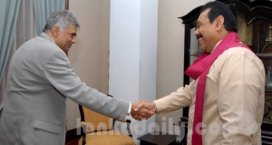 රනිල් - මහින්ද, ප්‍රචාරක කටයුතු එකම සමාගමකට බාර දෙයි