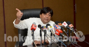 පිං ආණ්ඩුව 6 දා ගෙදර යවනවා-ඩිලාන්