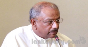 මහින්ද මහනුවරටවත් එයි කියල බලං ඉන්නවා - දිනේෂ්