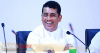 සුසිල්ව මීට කලින් අයින් කරන්න තිබ්බේ - ජොන්ස්ටන්   