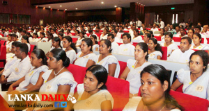 අභ්‍යාසලාභි උපාධිධාරීන් ලෙස රාජ්‍ය සේවයේ පුහුණුවට 8500ක් බඳවා ගැනීමට පියවර   