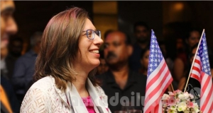 රටේ ආර්ථිකයට වන හානිය ගැන ජනාධිපති සිරිසේන ඇතුළු නායකයන් කල්පනාකාරි විය යුතුයි - ශ්‍රී ලංකාවේ අමෙරිකානු තානාපති