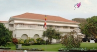 සරුංගලයක් අරලියගහ මන්දිරයට තර්ජනයක් වේ