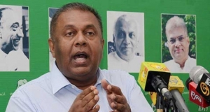 සුනාමි හොරුන්ගෙන් තොර රටක් අපට අවශ්‍යයි - මංගල