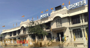 ලේක්හවුස් අලුත් සභාපති හනුමට ඇඳගෙන ගේමක් ඉල්ලයි   